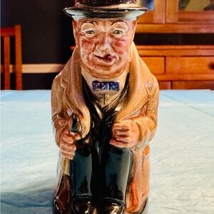 Royal Doulton Winston Churchillhill small Toby Jug #1675